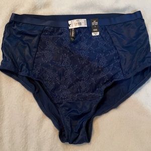 Torrid 360 Smoothing Sexy Brief, Size 1